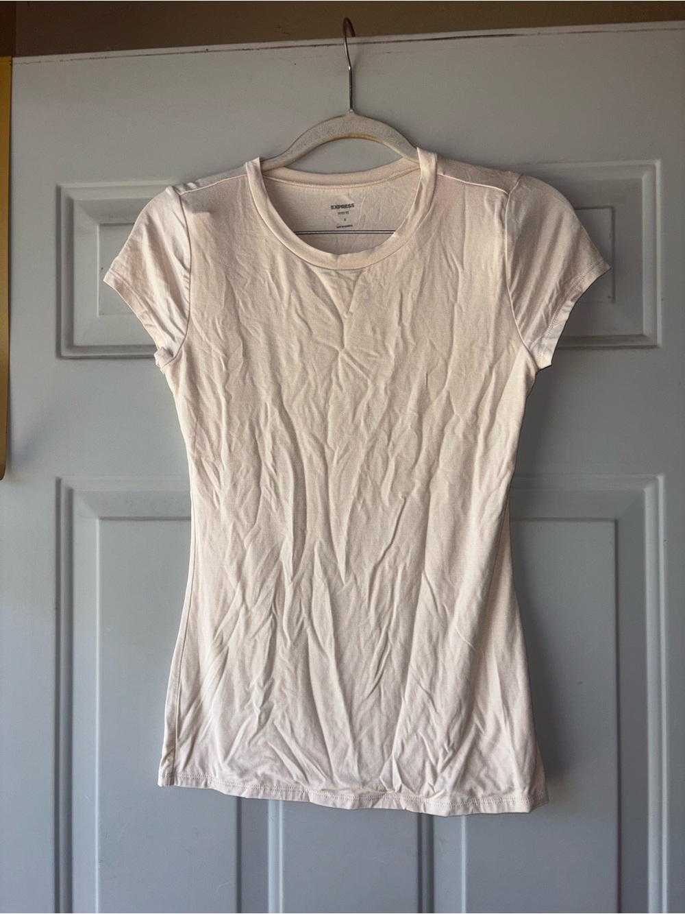 Express ivory fitted tee size S
